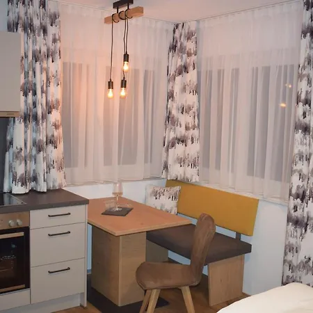 Mountain Alpine Apartment *